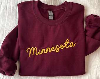 Minnesota Broderad College Rundkragetröja