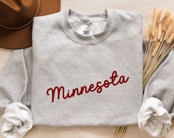 Minnesota Broderad College Rundkragetröja