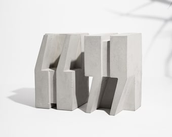 Concrete Bookends Apostrophe Symbol - Modern Unique Book ends - Office Bedroom Decor - Minimalistic Home Decor