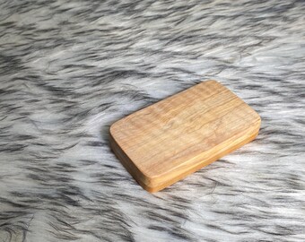 Pre roll stash box holds 5 joints elegant highly figured mixed wood joint holder with strong magnet closes with a satisfying snapping sound