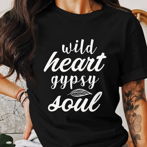 Conception numérique âme gitane coeur sauvage, citation SVG, inspiration art bohème, impression typographie, téléchargement immédiat, fichier de découpe artisanal