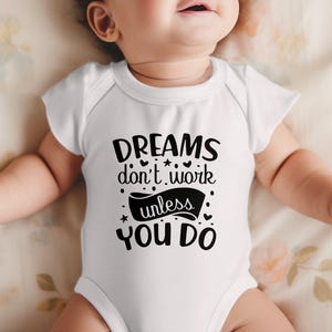 Inspirerende digitale citaatafdruk, dromen werken niet tenzij je dat doet, motiverende kunst aan de muur, positieve citaatposter, opbeurende digitale download