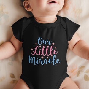 Impression numérique Notre petit miracle, faire-part de grossesse, déco chambre de bébé nouveau-né, cadeau de baby shower, art mural imprimable