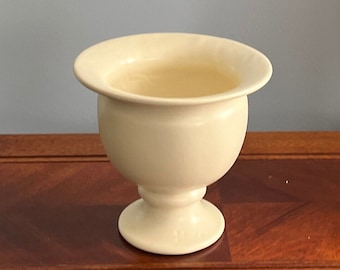 Vintage Haeger Off White/Cream Planter