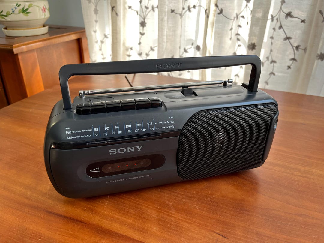 Vintage 80's Sony Portable AM/FM Radio Cassette-corder, Retro Boombox ...
