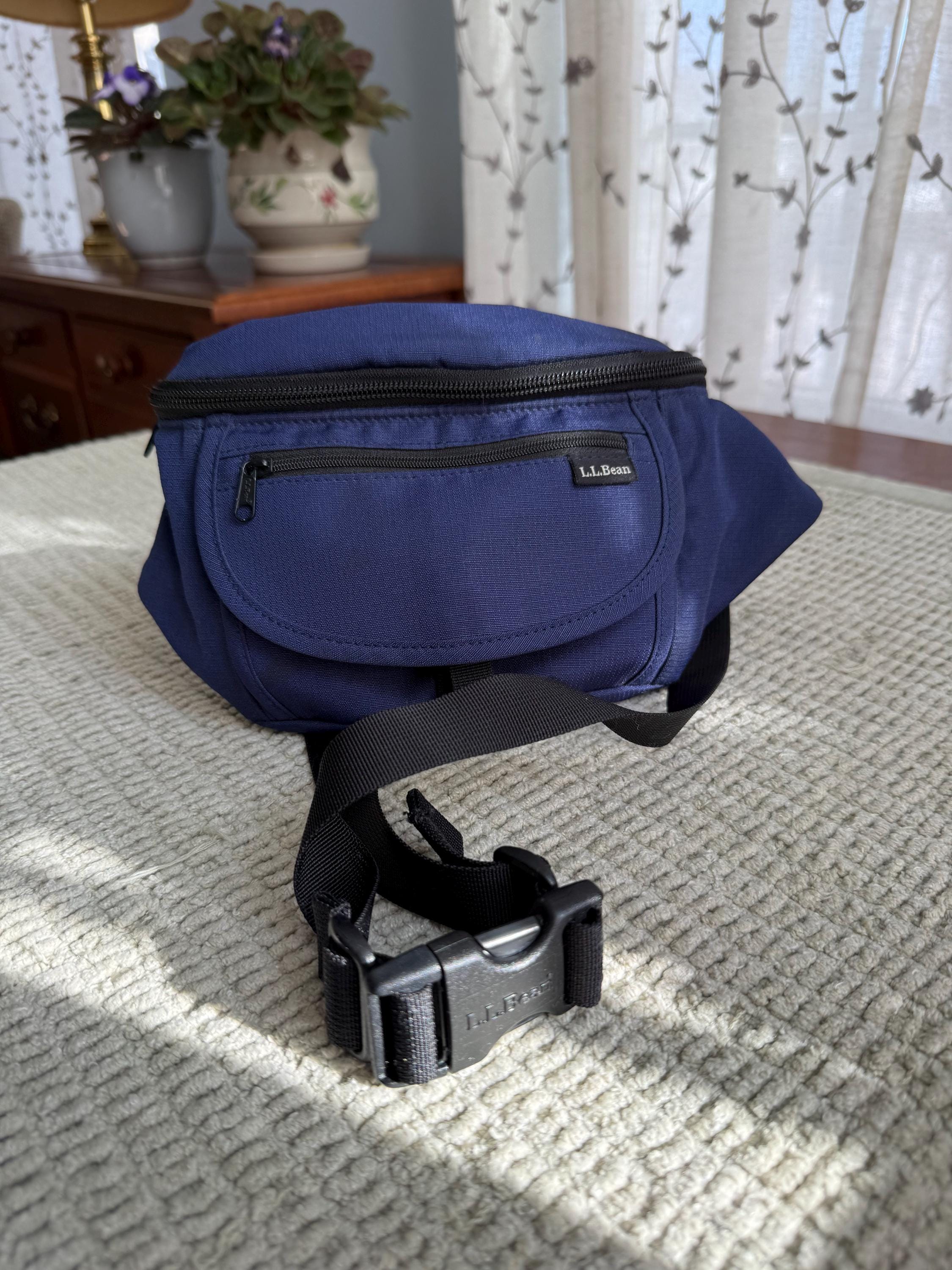 Vintage 90s L.L. Bean Navy Blue Fanny Pack - Etsy display picture 2