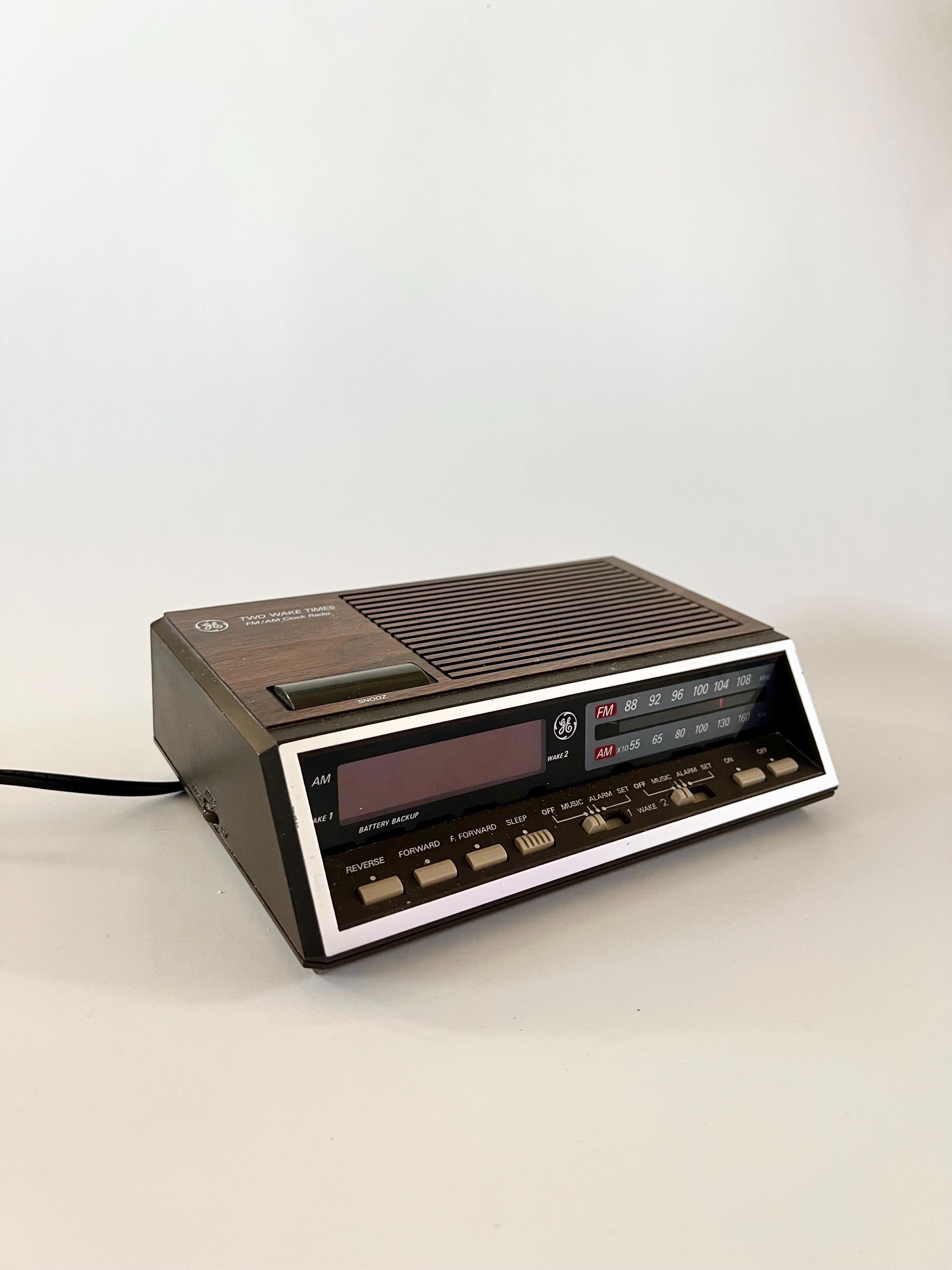 80s Ge Clock Radio - Etsy