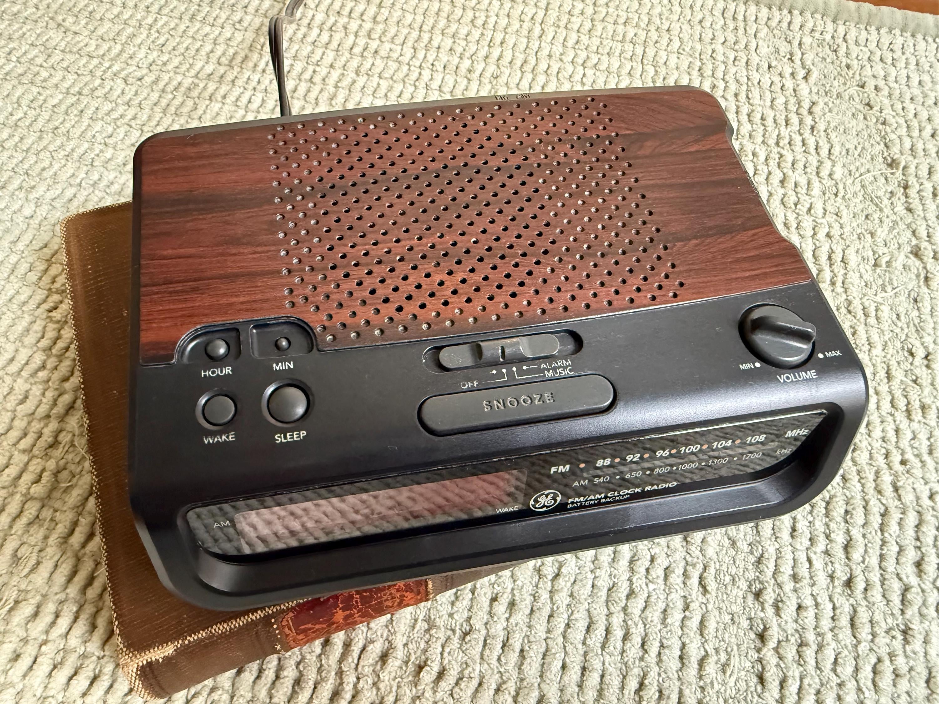 PETITE RADIO TRANSISTOR Vintage Pizon Bros . Translitor Pocket EUR 20,00 - FR