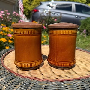 Vintage Prinknash Abbey Pottery Jars with Wooden Lids - Set of 2, Treacle Amber Brown Glaze, Mid Century Pottery, English Honey Jam Pots