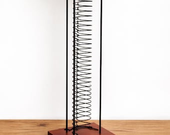 Support tour pour CD et DVD des années 90 | Porte-média sculptural en spirale, organiseur en bois et en métal noir