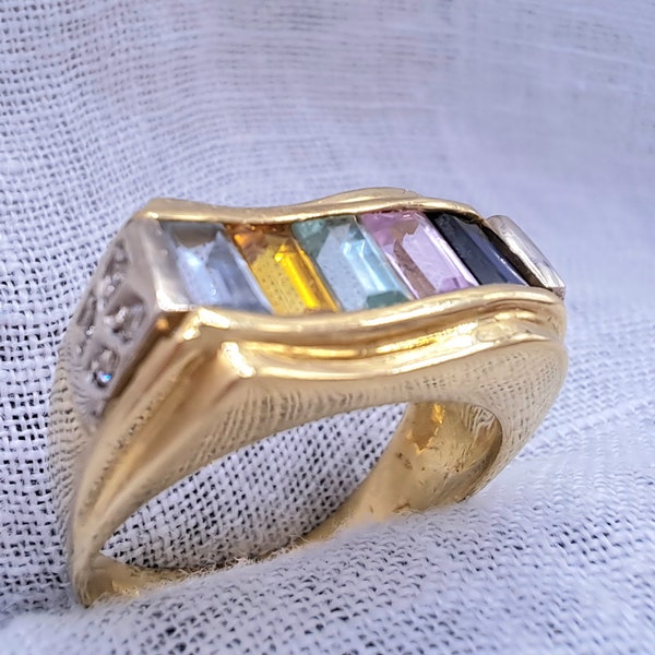 750er Gelbgold Ring Regenbogen