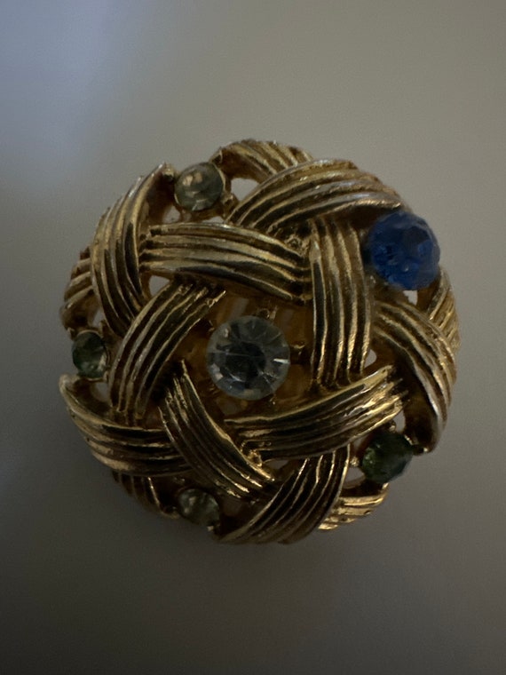 Crown Trifari Vintage Mid-Century Basket Weave Bu… - image 5