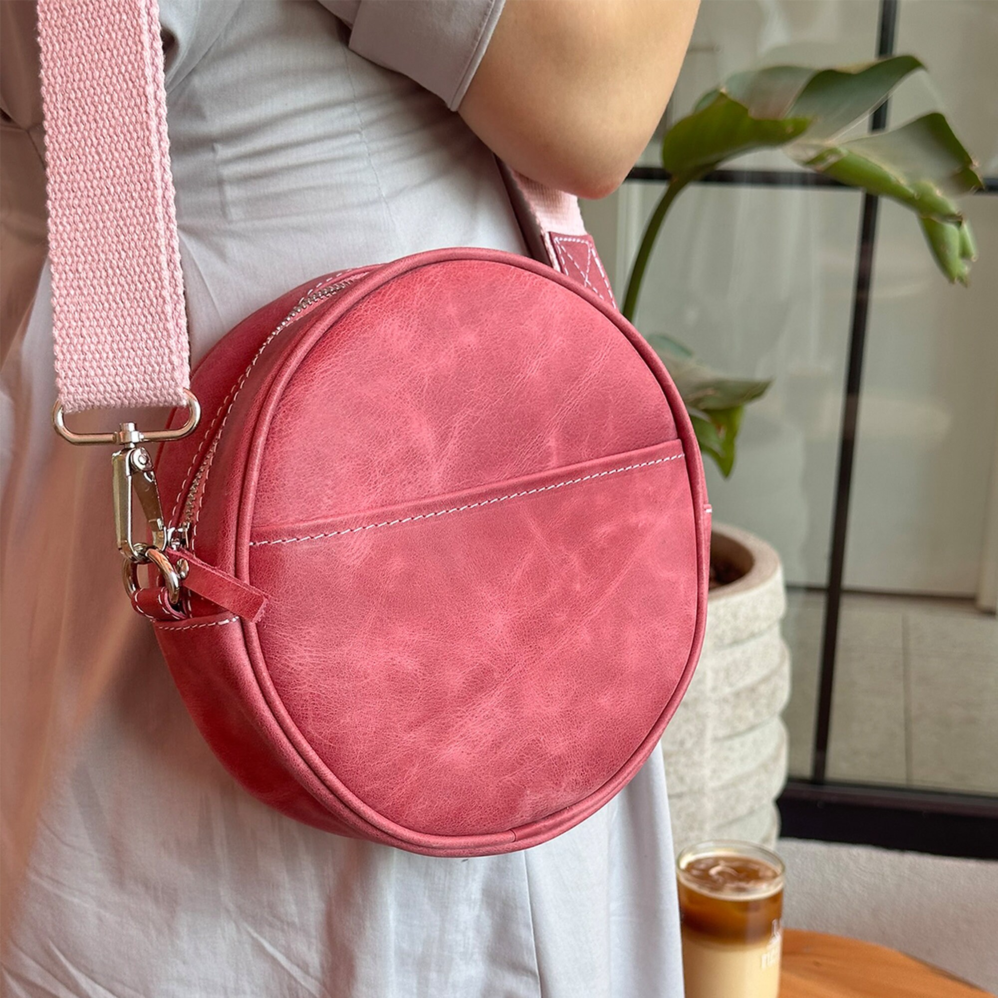 Pink Personalized Leather Round Bag Round Leather Bag Woman circle Leather Bag round Crossbody Bag zippered Circle Purse round Purse Bag Etsy Canada