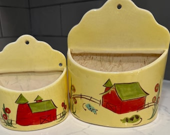 Vintage Set of 2 ‘Gayet of California’ Farm Scene Wall Pockets Small & Large Size