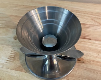Swiss Stainless Steel Push-Down Cocktail Jigger 0.5–3 oz with Stand