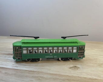 Vintage Bachmann HO Scale Desire St Trolley Car #463 Green Classic Streetcar