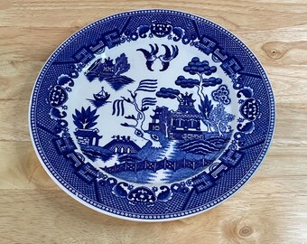 Blue Willow Dinner Plate Japan 9" Blue White Transferware Chinoiserie Vintage
