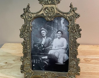 Vintage Ornate Brass Picture Frame w/ Black & White Paper Photo – Victorian Style