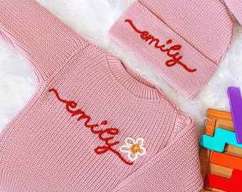 Maglione con nome bambino ricamato, Maglione per bambini lavorato a maglia, Regali per la doccia per bambini, Regalo per neonati, Regalo per bambina personalizzato, Maglione per bambina personalizzato