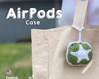 Op de afbeelding: Een haakpatroon voor een Airpods-hoesje. Het hoesje is groen en wit met een stervormig ontwerp. Het patroon is beschikbaar in het Engels en is een PDF-download.