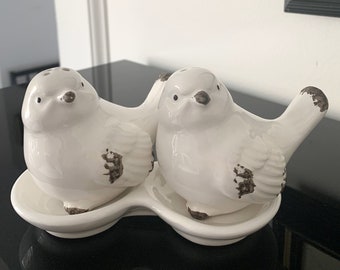 Lefton Bluebird Salt and Pepper Shakers - Etsy