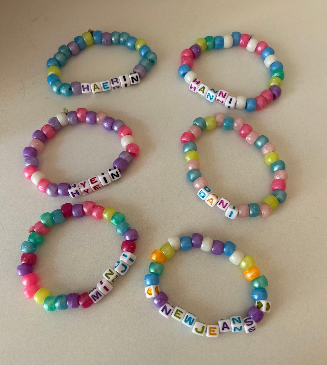 NewJeans ニュージーンズ BRACELET ブレスレット NewJeans - Bracelet – KPOP Store in USA