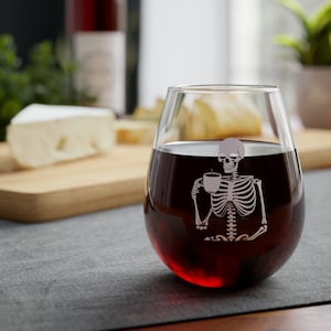Squelette buvant du café sans pied verre à vin, 11,75 oz, cadeaux effrayants d’Halloween