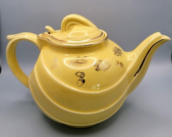 Teapot with Lid, Hall “Parade” Yellow, 6-Cup, Made in USA