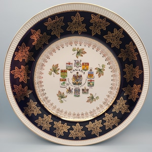 Canada Decorative Plate, Simpson&#39;s Pottery Ltd., Cobridge, England