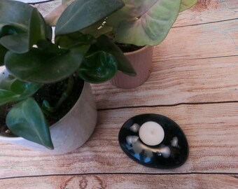 Tealight Candle Holders with Beach Scene. Made with real sand, shells and starfish.