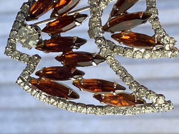 Angelfish brooch and clip-on earrings, orange rhi… - image 6