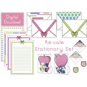 Könnte beinhalten: Ein digitales Download-Schreibwarenset mit Umschlägen, Briefpapier und dekorativen Elementen. Das Set enthält Umschläge mit rosa und grünen Bändern, liniertes Briefpapier und herzförmige Kartenhalter mit Charakterillustrationen. Der Text "Re:vale Stationery Set" ist sichtbar.
