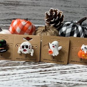 Halloween Pins! Cute and Fun - Witch, Ghost, Pumpkin, Cat, Wizard, Bat, Vampire, Spider, Skeleton, Zombie, Goblin, Jack-o-Lantern