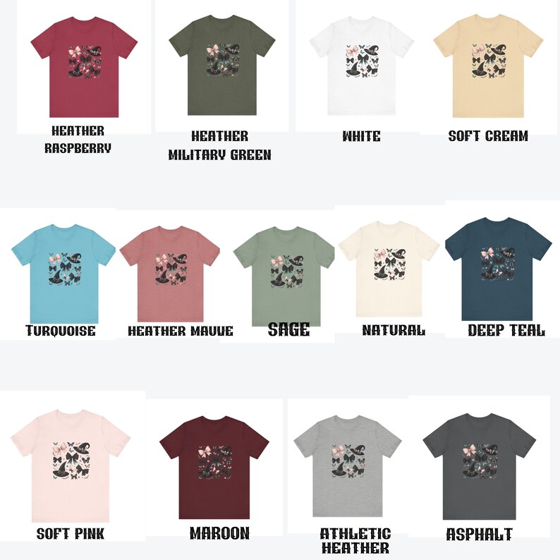 Pode incluir: Uma cole&ccedil;&atilde;o de t-shirts com uma estampa gr&aacute;fica de um chap&eacute;u de bruxa e borboletas. As t-shirts est&atilde;o dispon&iacute;veis em uma variedade de cores, incluindo framboesa mesclada, verde militar mesclado, branco, creme suave, turquesa, malva mesclado, s&aacute;lvia, natural, azul-petr&oacute;leo escuro, rosa suave, vinho, mesclado atl&eacute;tico e asfalto.