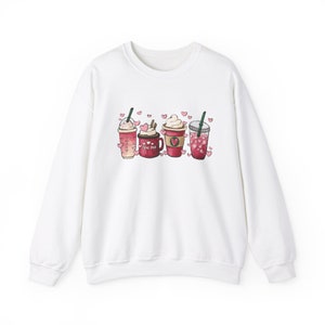 Sudadera de café del día de San Valentín, cuello redondo de la persona del café, San Valentín personal, regalo de mamá de papá, camisa del corazón imagen 10