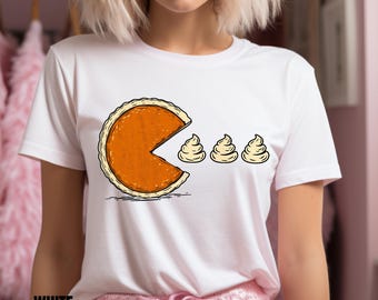 Komfort Farben Kürbiskuchen Shirt, Thanksgiving T-Shirt, Pac Man Kürbiskuchen, lustiges Herbst Shirt, Kürbis Saison Geschenk