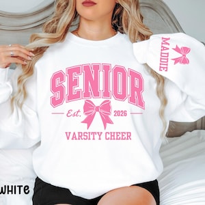Senior Varsity Cheer Sweatshirt, Klasse von 2026 Geschenk Personalisierte Senior Cheer Crewneck Cheerleader Bekleidung Benutzerdefinierte Name Abschlussfeier 2026 Geschenk