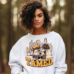 Western American Rodeo Shirt, Can&#39;t Be Tamed Vintage Inspired Shirt, Western Graphic Sweatshirt, Retro Shirt, Boho Vintage Cowgirl Shirt