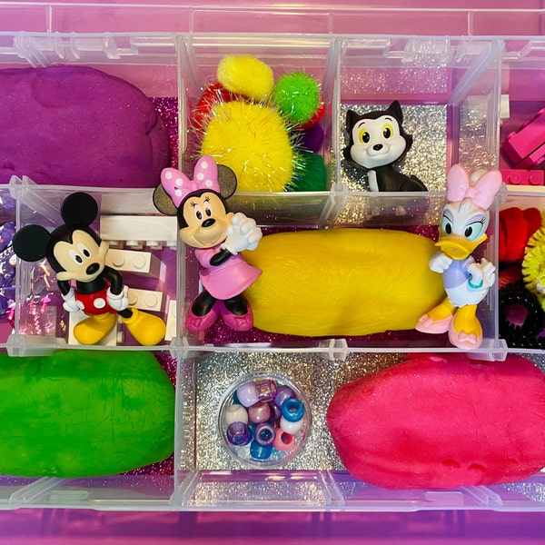 Mickey/ Minnie and Friends Ultimate Playdough Sensory Kit