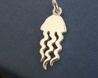 sterling silver flat jellyfish charm ocean, sea creature, aquarium beach jewelry, under the sea pendant