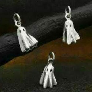 Halloween 3D Ghost charm, spooky whimical jewelry pendant supply, childrens kids charm