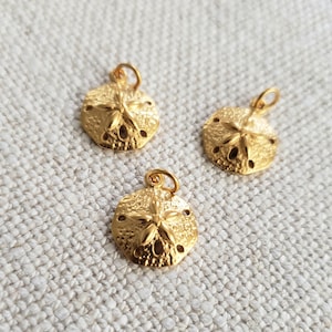 Gold Sand dollar charm, ocean pendant collection, summer beach memory jewelry supply, under the sea