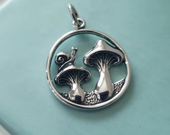 sterling silver mushroom charm with snail, fairytale, daydreamers
