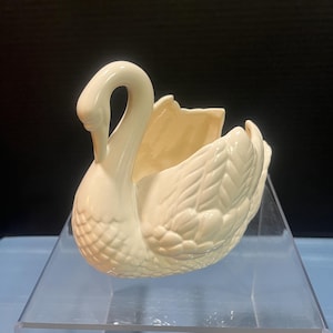 Vintage Holland Mold Ceramic Swan Planter - Ivory Color - 1970&#39;s