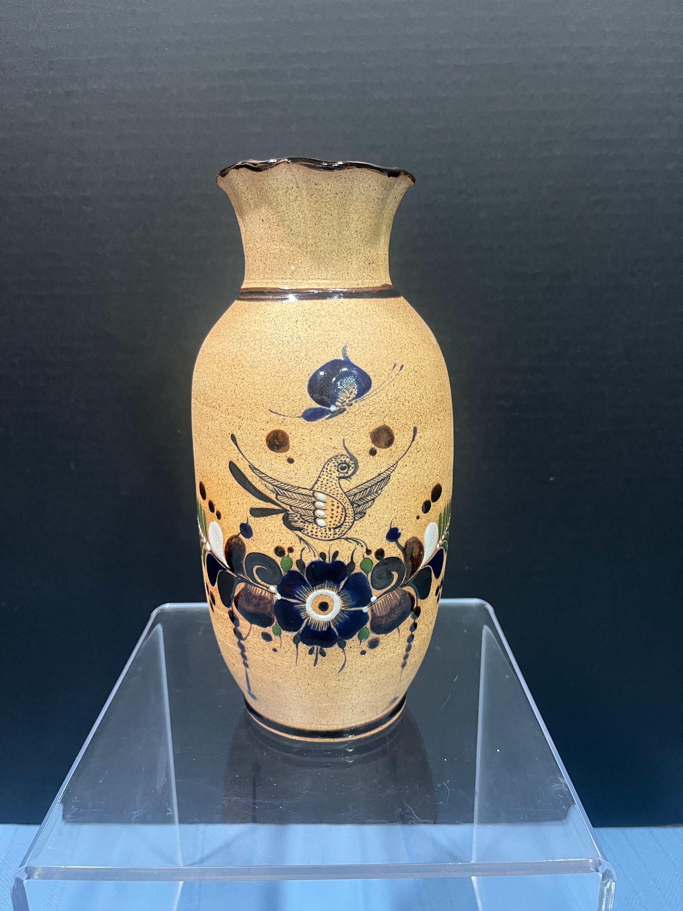 ●TonyScony & PlayasPoetry Vintage Tonala Netzi Sandstone Pottery Vase - Bird and Flowers