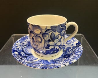 Vintage Gefle Uppsala Ekeby Tea Cup and Saucer Set -V 555 - Bla
