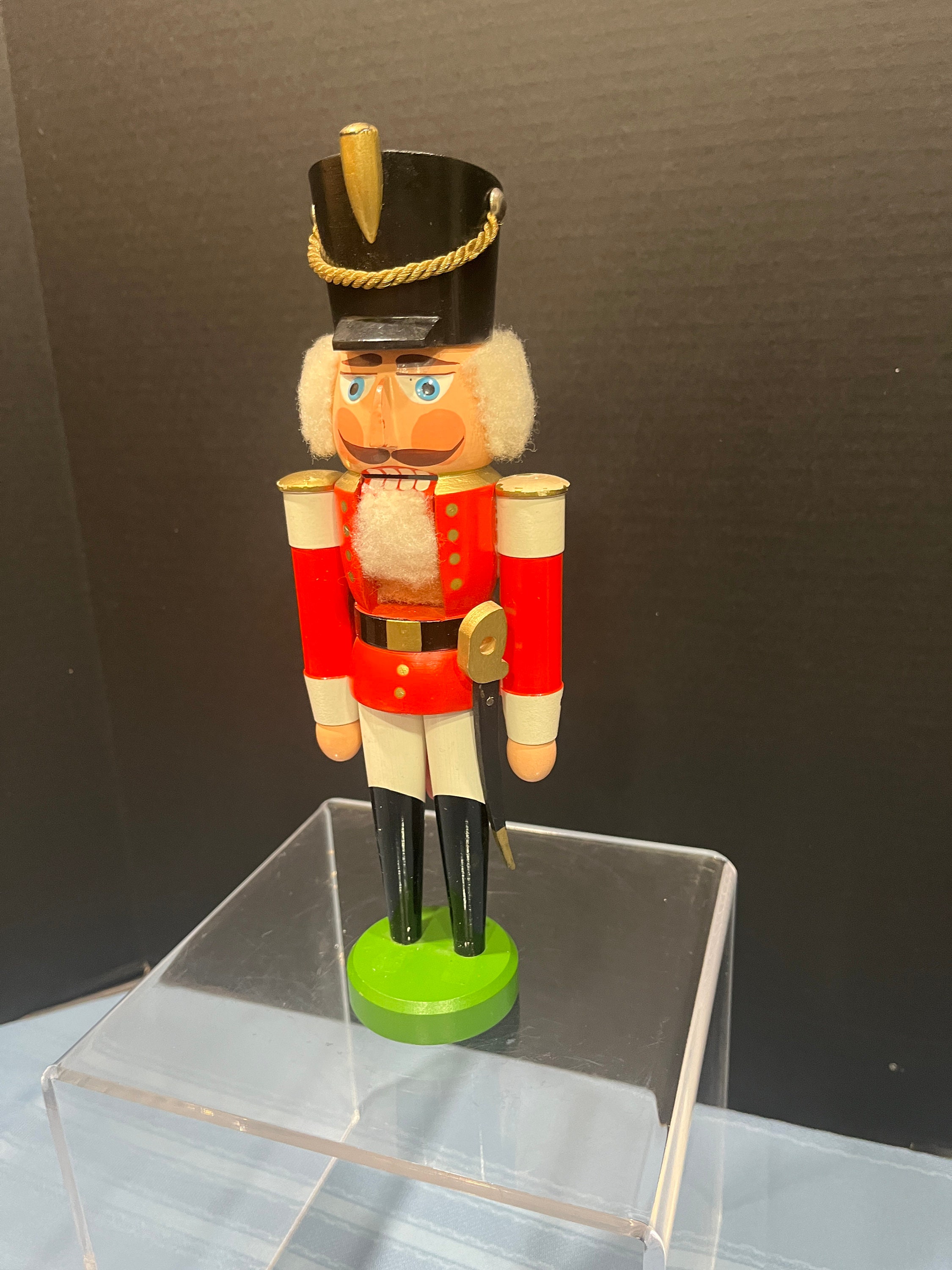 Vintage Erzgebirge Expertic Red Clad Soldier With Sword Nutcracker