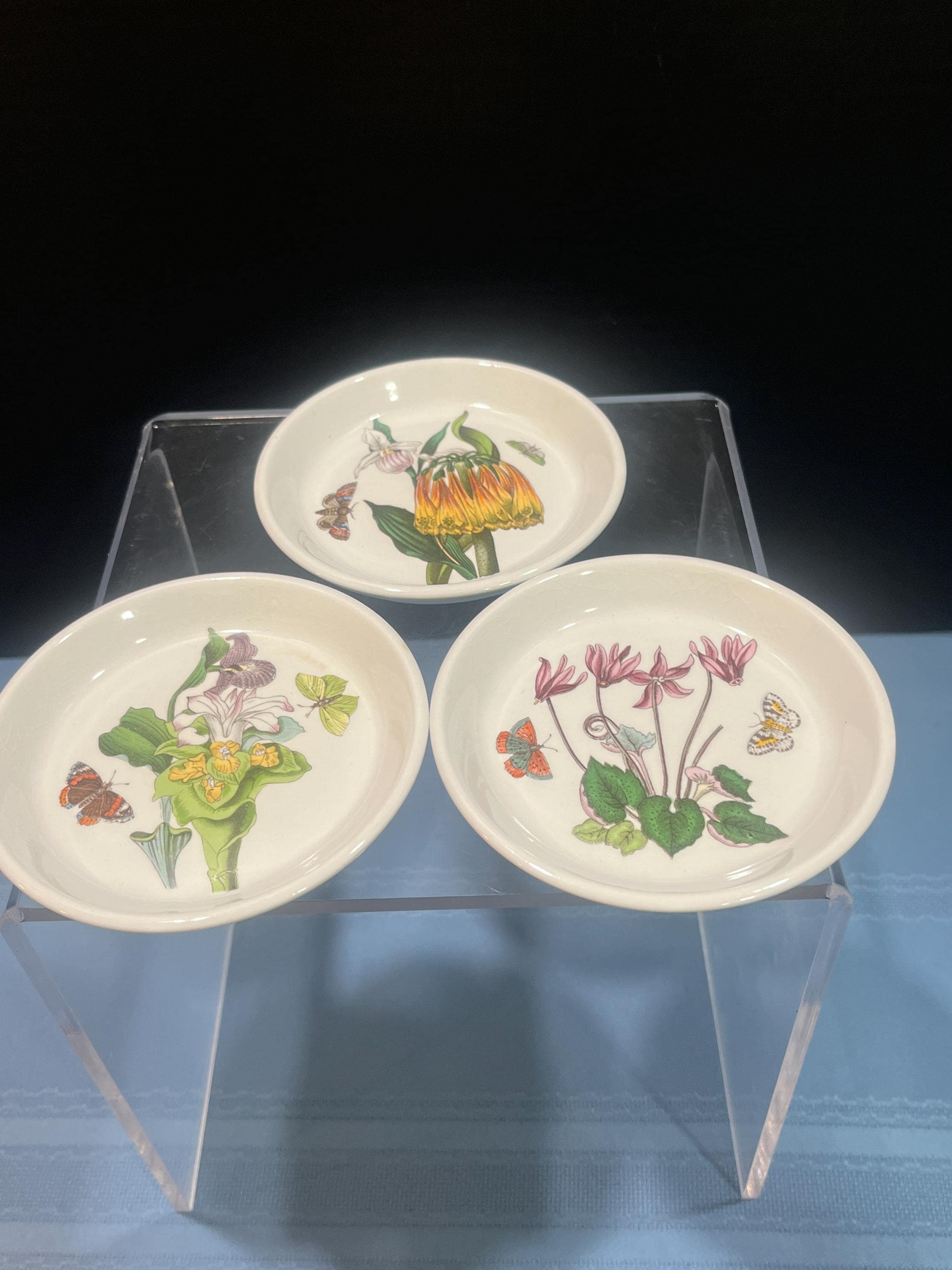 Cyclamen Plates - Etsy