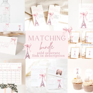 Puede incluir: Un conjunto de decoraciones imprimibles para una fiesta de baby shower con un dise&ntilde;o de Torre Eiffel rosa y blanco. El conjunto incluye carteles, adornos para cupcakes y un calendario para que los invitados firmen. El texto en los carteles dice "Bonjour Baby" y "Bienvenido a la fiesta de baby shower".