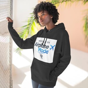 Mentally on Airplane Mode Hoodie | Airplane graphic, WiFi off Bild 3